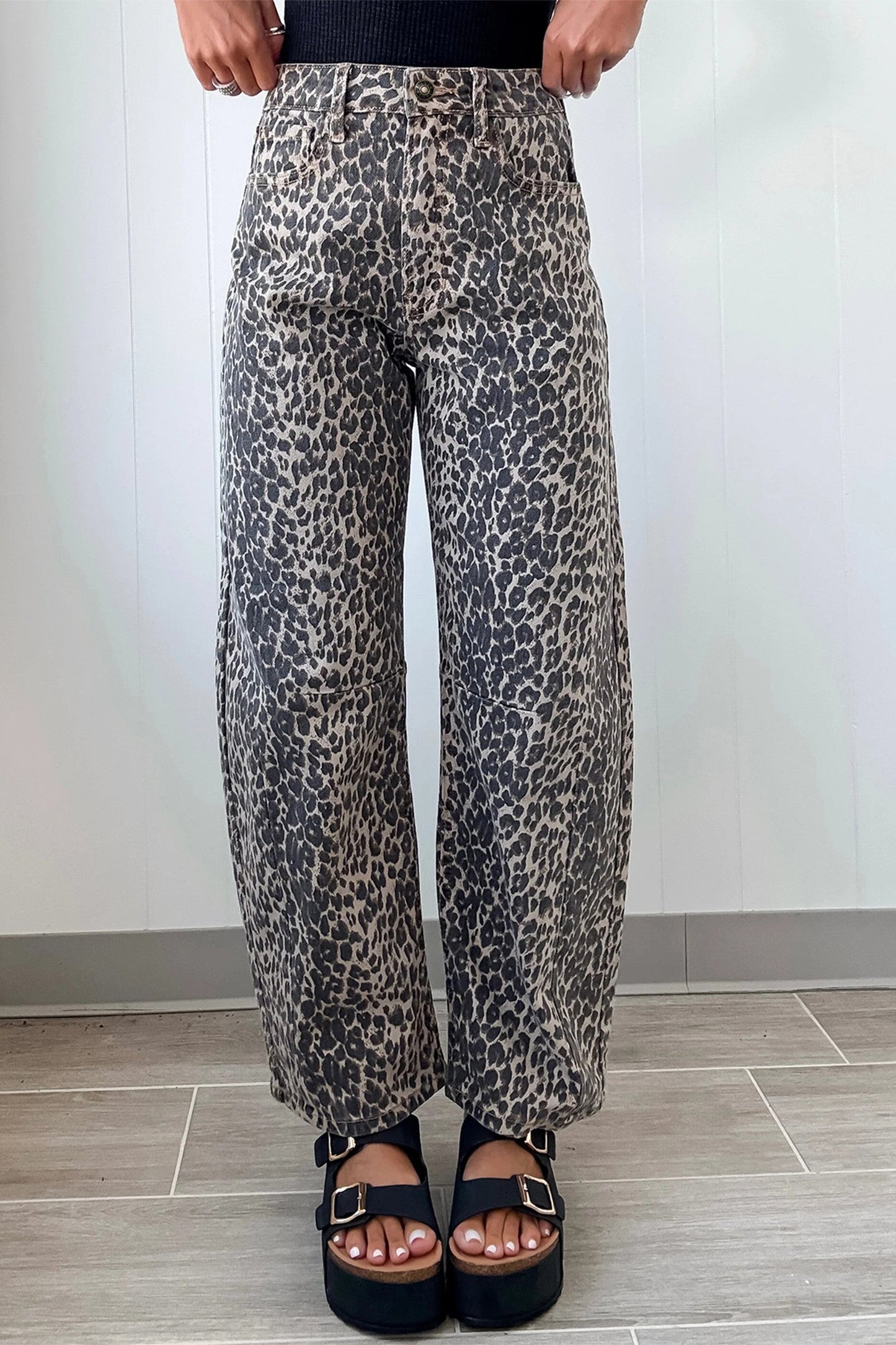 Leopard Barrel Jeans