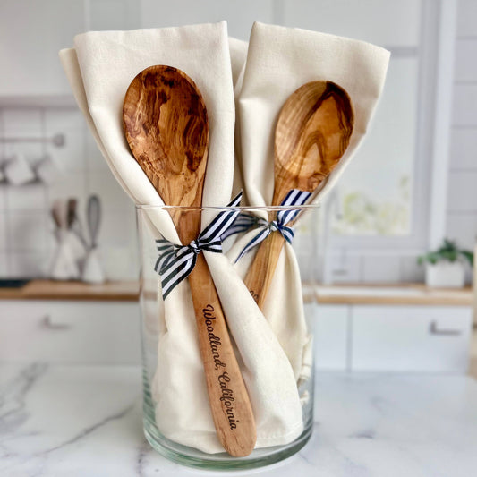 Jefferson, GA Olive Wood Serving Spoon & Towel Set