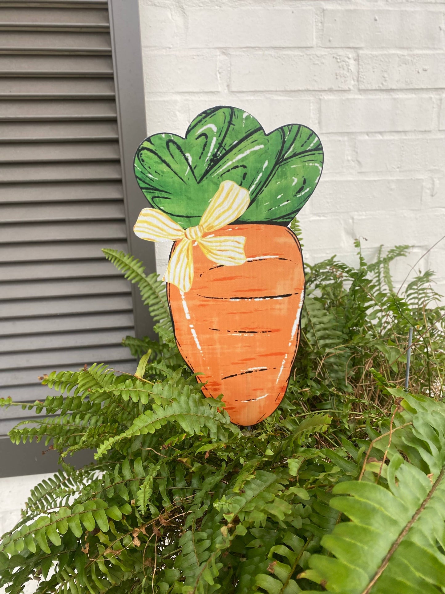 Bow Top Carrot Decor (2 sizes)