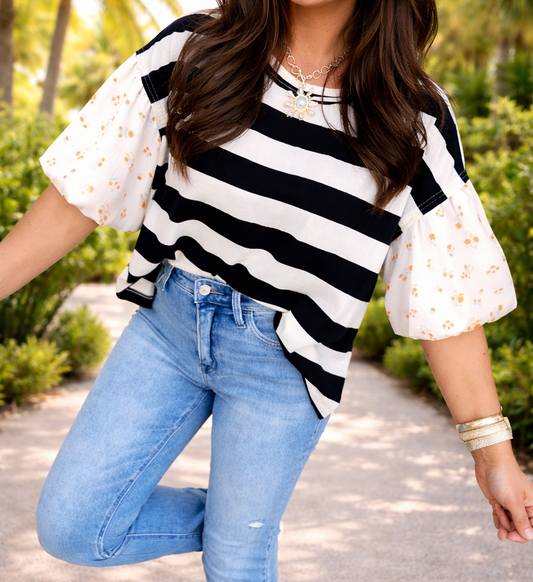 Black Floral Puff Sleeve Blouse